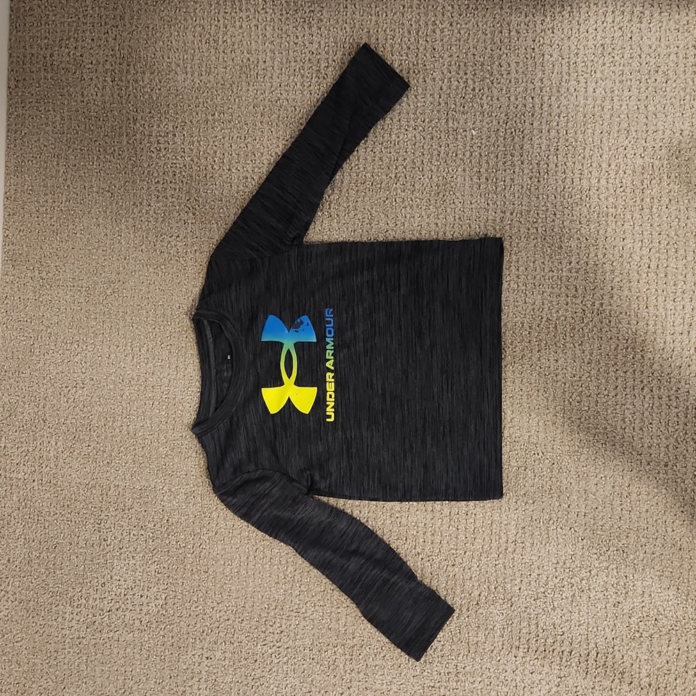 Under Armour Long Sleeve - 3T